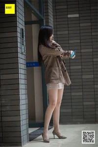Urban Casual Elegance: Meeting Yunzhi in a Modern Neighborhood Setting - IESS Gallery - image 4