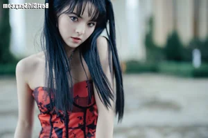 YiTuYu Art Language Vol.4057: Captivating Visuals and Expressive Artistry with Dudu - image 1