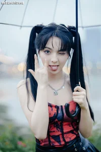 YiTuYu Art Language Vol.4057: Captivating Visuals and Expressive Artistry with Dudu - image 27