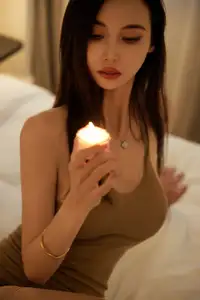 XiuRen Model Lingyu69: Unveiling Intimate Charms in a Tight Home Dress - A Captivating Allure. - image 16
