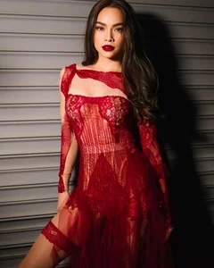 Ho Ngoc Ha’s Bold Fashion Evolution: Mastering the Art of Sheer and Transparent Outfits - image 4