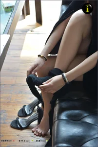 IESS Model Qiqi 098 Black Silk Stockings Fashion Gallery - image 23