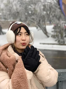 Natural Beauty and Academic Charm: The Viral Road to Mount Olympia Hot Girl - image 7
