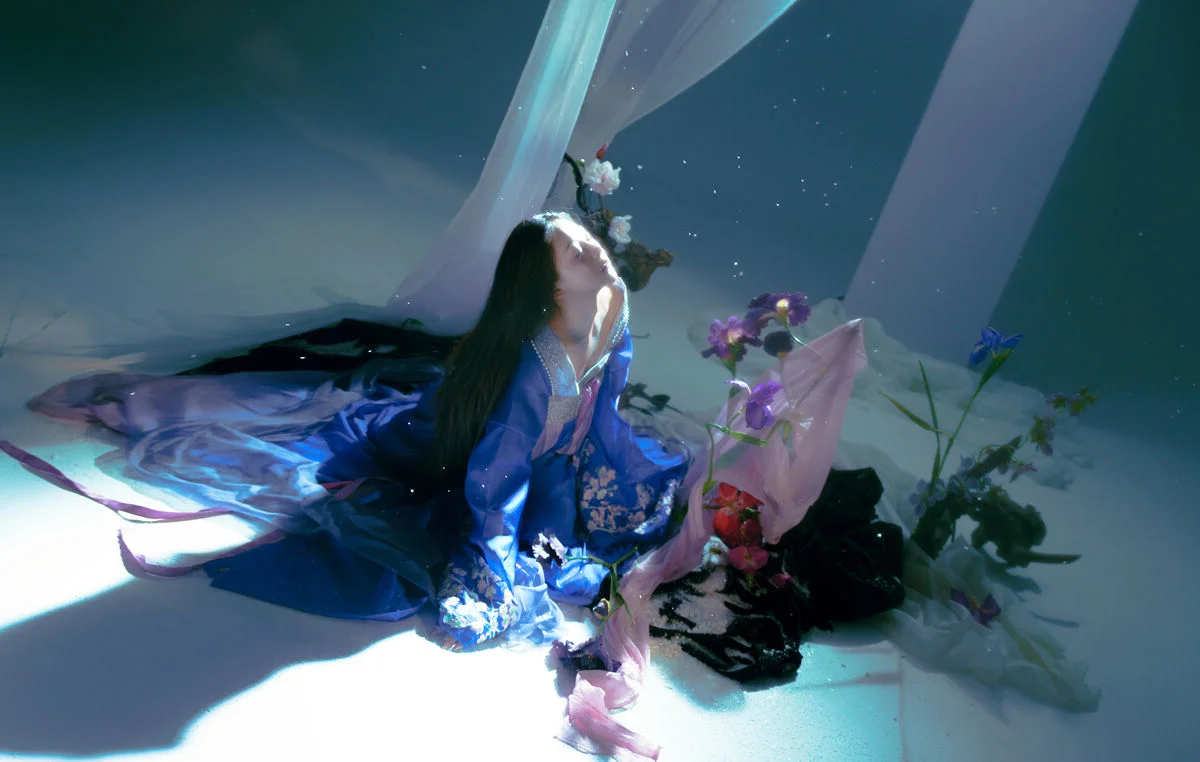 YiTuYu Art Language Vol.10281 Yu Yue Shi Tu Tu - 14P Exclusive Artistic Collection