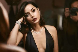 Top 20 Most Beautiful and Charming Women in the World for 2024 Gallery - image 9