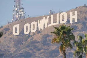 Los Angeles Wildfires: The Impact on Iconic Landmarks and Communities - image 0