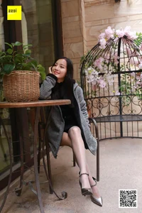 Wan Ping Street Style: IESS Silk Specialist Vol.182 Featuring Elegant Gray Silk - image 59