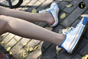 IESS Puhui Collection 033: Model Qiqi in the 16-Year-Old Bicycle Girl Photo Series - image 23