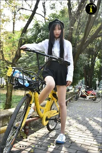 IESS Puhui Collection 033: Model Qiqi in the 16-Year-Old Bicycle Girl Photo Series - image 30