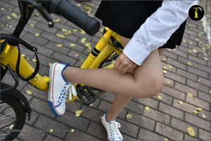 IESS Puhui Collection 033: Model Qiqi in the 16-Year-Old Bicycle Girl Photo Series - image 89