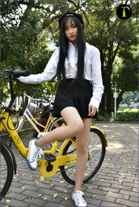 IESS Puhui Collection 033: Model Qiqi in the 16-Year-Old Bicycle Girl Photo Series - image 44