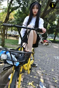 IESS Puhui Collection 033: Model Qiqi in the 16-Year-Old Bicycle Girl Photo Series - image 81