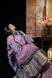 Exploring the Artistic Visuals of YiTuYu Art Language Vol.7692 Mao Zi Zi - image 6