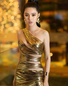 Discover the Timeless Elegance and Fashion Influence of Jolie Nguyen - image 51