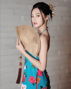 Discover the Timeless Elegance and Fashion Influence of Jolie Nguyen - image 21