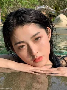 China’s Viral Stream-Bathing Goddess: Captivating Beauty and the Power of Aesthetic Photography - image 8