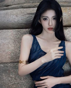 The High-Paid Petite Star: How This 1m45 Actress Earned a Massive Fortune in One Film - image 3