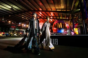 Diva Hong Nhung’s Bold Fashion Evolution: A New Era of Style and Confidence - image 5