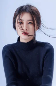Dreamy Beauty Gallery: Capturing the Ethereal Charm of Hoang Huong in Artistic Portraits - image 29