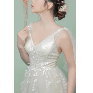 Dreamy Beauty Gallery: Capturing the Ethereal Charm of Hoang Huong in Artistic Portraits - image 16