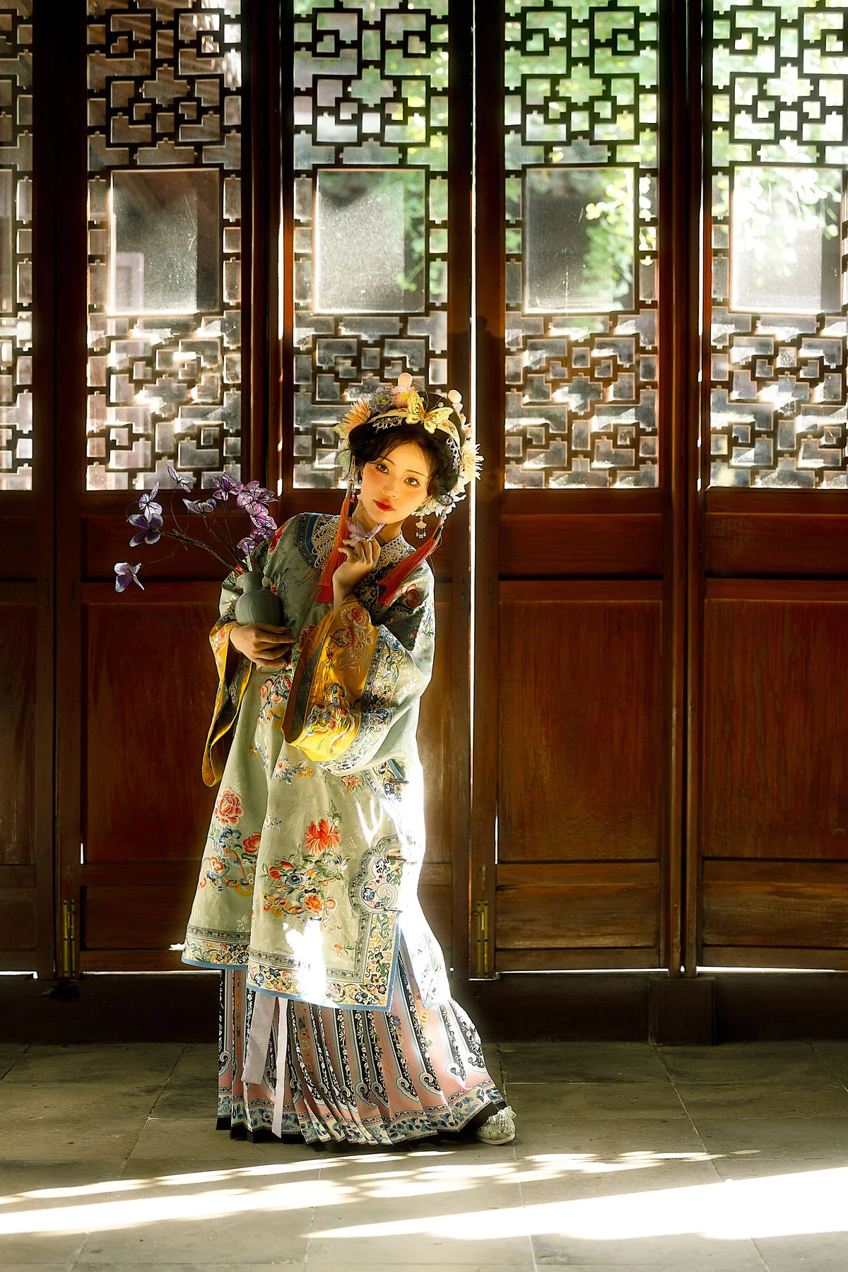 Aesthetic Storytelling: YiTuYu Art Language Vol.7346 Featuring Yue Yue Er Yu Shi