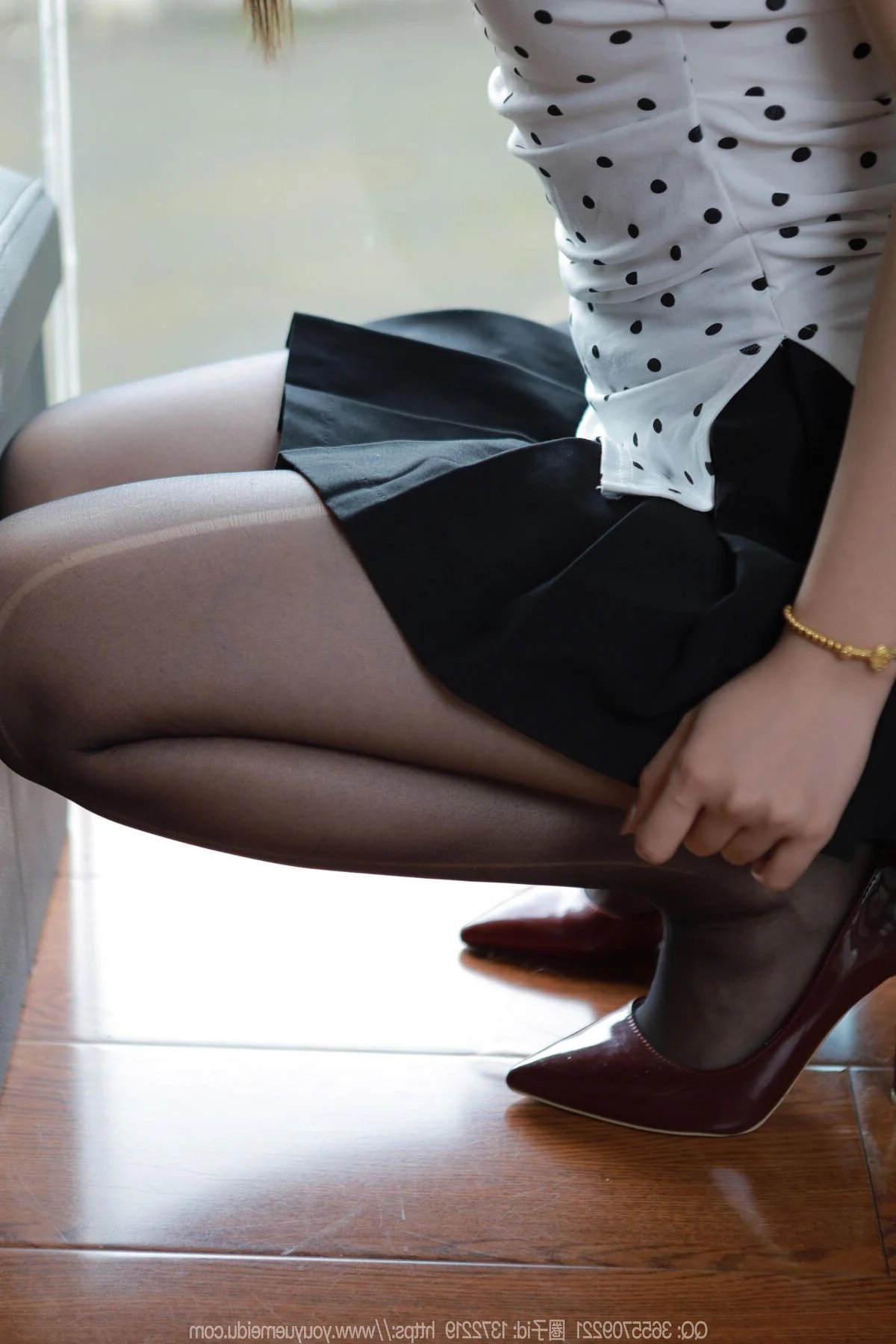 Sophisticated Urban Style with Wan Ping: SXJ No.1795 Exclusive Gallery