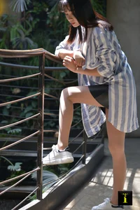 IESS Puhui 153: A Li in the Purest 34-Yard White Sneakers Collection - image 71