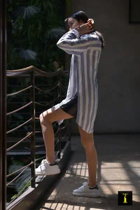 IESS Puhui 153: A Li in the Purest 34-Yard White Sneakers Collection - image 63