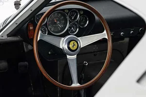 The Legendary White Ferrari 250 GTO: A Multi-Million Dollar Masterpiece of Timeless Elegance - image 11