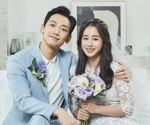 Stunning Korean Celebrity Maternity Style: How Stars Like Kim Tae Hee and Jun Ji Hyun Embrace Pregnancy with Grace and Fashionable Travel Inspiration - image 1