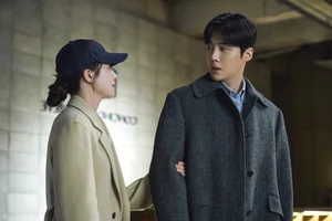 Kim Seon Ho and Go Youn Jung Spark Chemistry in New K-Drama 'Can This Love Be Translated?' - image 9