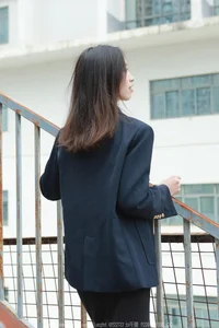 Urban Aesthetic Showcase: IESS No.1630 Featuring Xiao Jiu - image 23