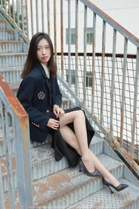 Urban Aesthetic Showcase: IESS No.1630 Featuring Xiao Jiu - image 11