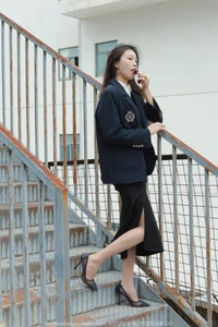 Urban Aesthetic Showcase: IESS No.1630 Featuring Xiao Jiu - image 5