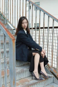 Urban Aesthetic Showcase: IESS No.1630 Featuring Xiao Jiu - image 58