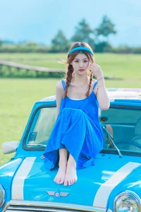 YiTuYu Art Language Vol.4899: The Stunning Visual Journey of Model Bu Zai in Modern Photography - image 3