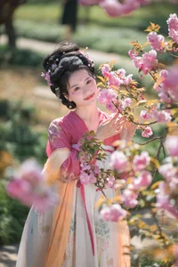 Timeless Elegance: YiTuYu Art Language Vol.6816 Yang Yang - image 4
