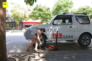 Jiu Mei in IESS Devil Wednesday Special Issue 20: Changing Tires 2 - image 37