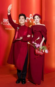 Perfect Harmony: Truong Giang and Nha Phuong Showcase Coordinated Elegance on the Red Carpet - image 3