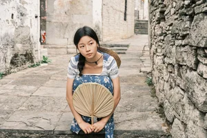 YiTuYu Art Language Vol.7841: The Enchanting Visuals of Hu Die Mei Mei - image 28