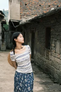 YiTuYu Art Language Vol.7841: The Enchanting Visuals of Hu Die Mei Mei - image 21