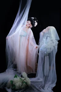 Classic Beauty Captured in YiTuYu Art Language Vol.7619 Mao Zi Zi - image 18