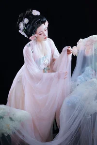Classic Beauty Captured in YiTuYu Art Language Vol.7619 Mao Zi Zi - image 2