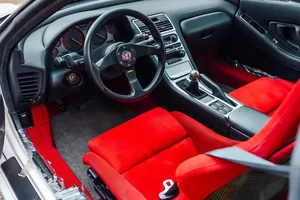Legendary Honda NSX-R Auctioned for Over $1 Million: A New Era for JDM Supercars - image 10