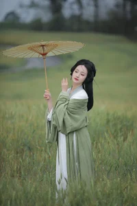 YiTuYu Art Language Vol.6794 Featuring Model Ling Zi Xi - image 16