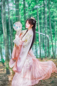 YiTuYu Art Language Vol.5707 Gong Zi Bu Huai: A Masterpiece of Contemporary Portrait Photography - image 3