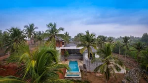 Sustainable Mountain Living: A Two-Story Home Blending Local Architecture and Nature - image 25