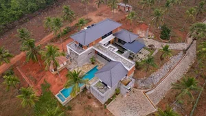 Sustainable Mountain Living: A Two-Story Home Blending Local Architecture and Nature - image 18
