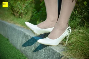 Jia Zhen Pink Skirt and Silk Stockings - IESS SXJ NO.170 Gallery - image 38