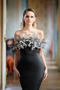 Elegant Evening Gown Designs That Enhance Feminine Beauty and Seductive Charm for Special Occasions - image 5